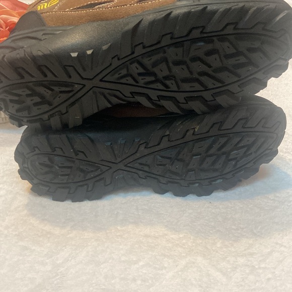 MT EMEY 9703 Size 12 Width D Mens Outdoor Walking High Top Boot - Picture 9 of 10